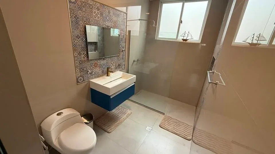 Fernando Perez Vende Imponente Casa estilo Industrial en el Trigal Centro  - 25