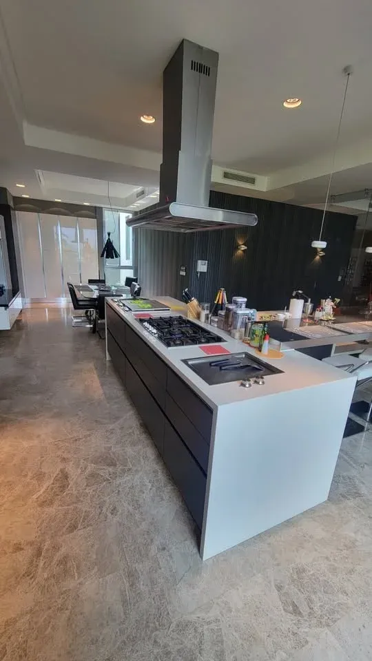 En venta Espectacular Apartamento Duplex en Guataparo Urb Terrazas del Country, Res Green17  - 27