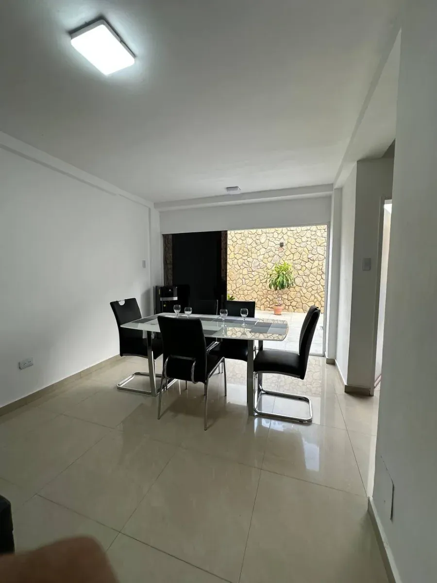 Fernando Perez Vende Hermoso Townhouse en San Diego Res Villa Sofia - 10