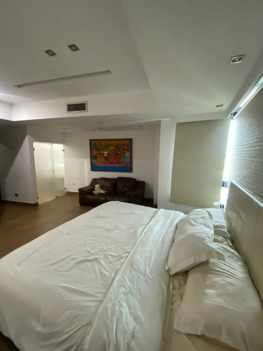 Fernando Perez Alquila Lujoso Apartamento Amoblado en Valle Blanco Res Orion - 10