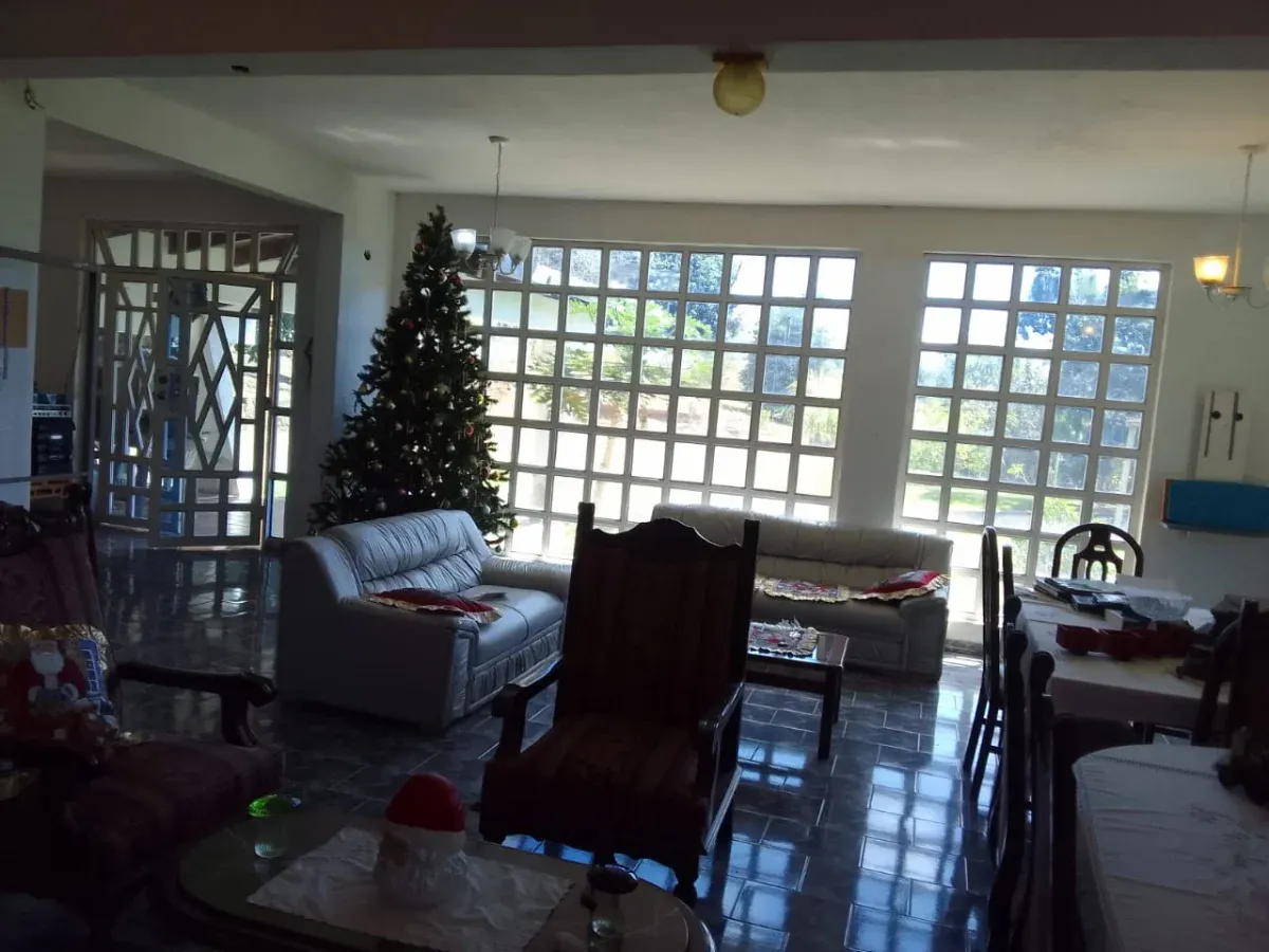 Se vende hermosa y espaciosa Casa Quinta ubicada en el Estado Miranda, Municipio El Hatillo - 3