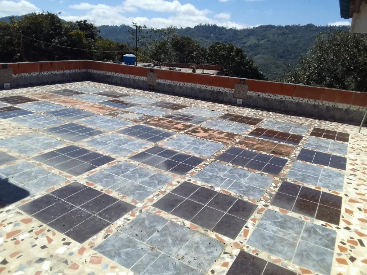 Se vende hermosa y espaciosa Casa Quinta ubicada en el Estado Miranda, Municipio El Hatillo - 6