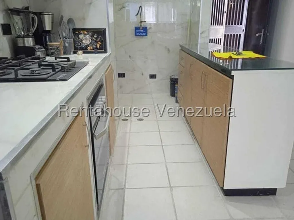 Apartamento en Venta en Guarenas en Ciudad Casarapa 27-628 - 9