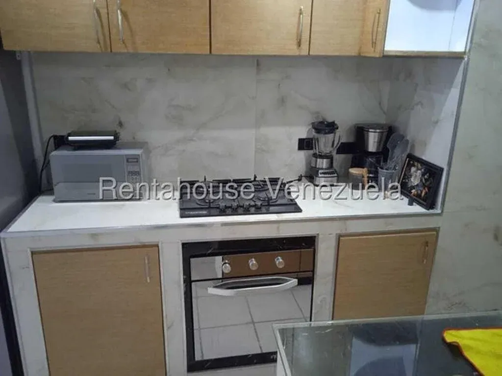 Apartamento en Venta en Guarenas en Ciudad Casarapa 27-628 - 10