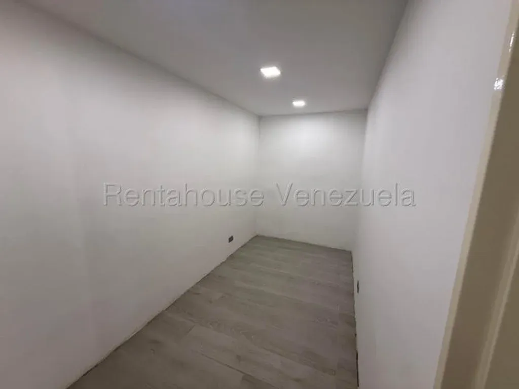Bello Penthouse en Venta en Guarenas en Buenaventura Suites 26-22140 - 14