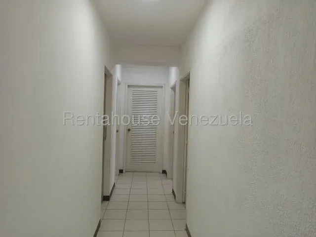 Bello apartamento en venta en sector La Lago - 15