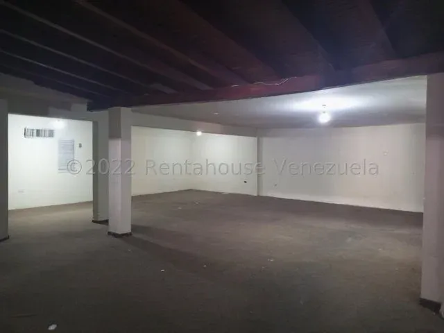 Edificacion comercial mixta en venta en Calle 72 - 11