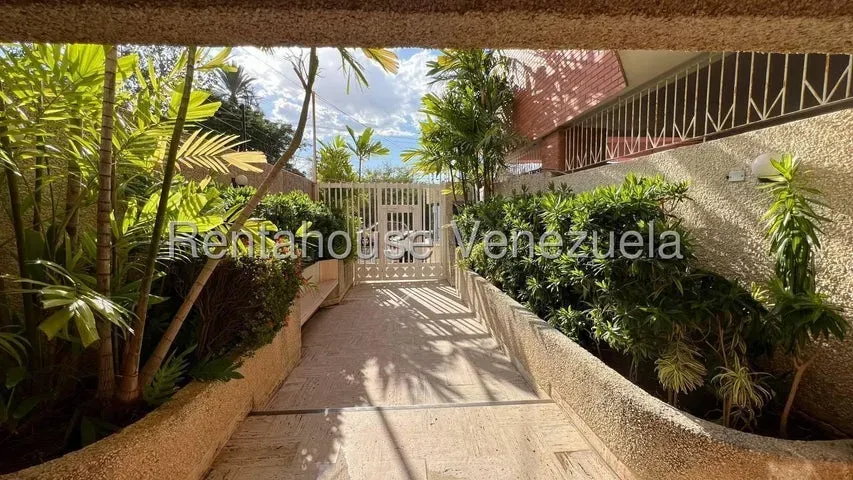 Apartamento en venta en sector La Virginia - 14