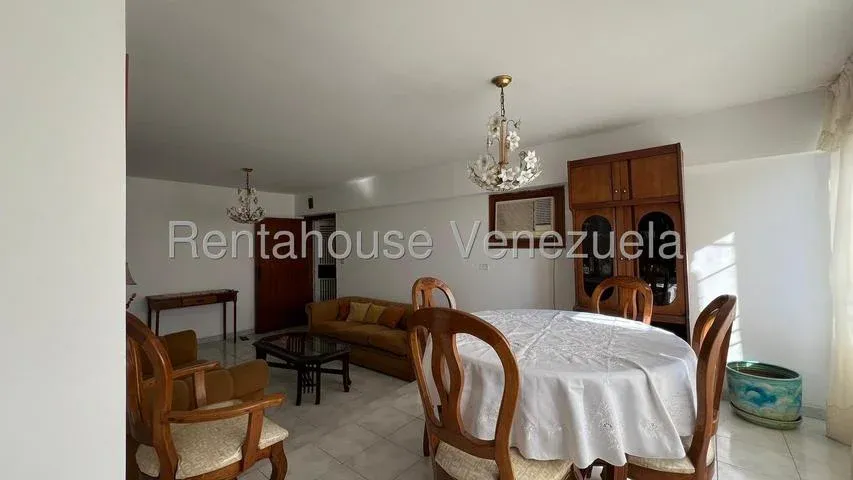 Apartamento en alquiler en Urb La Trinidad - 15