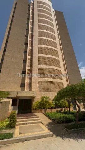Apartamento en venta en Av el Milagro - 3