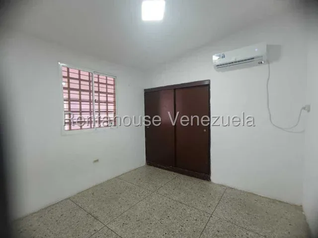 Casa en alquiler en Villa Santa fe - 4