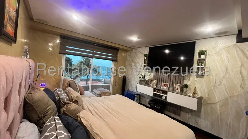 Townhouse en venta en sector Lago Mar Beach - 12