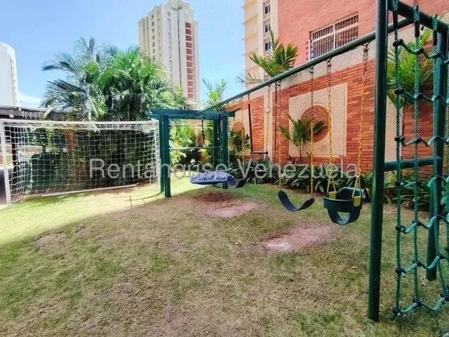 Apartamento en venta en sector La Virgina - 16