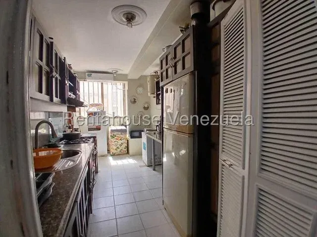 Apartamento en venta en AV Cecilio Acosta - 4