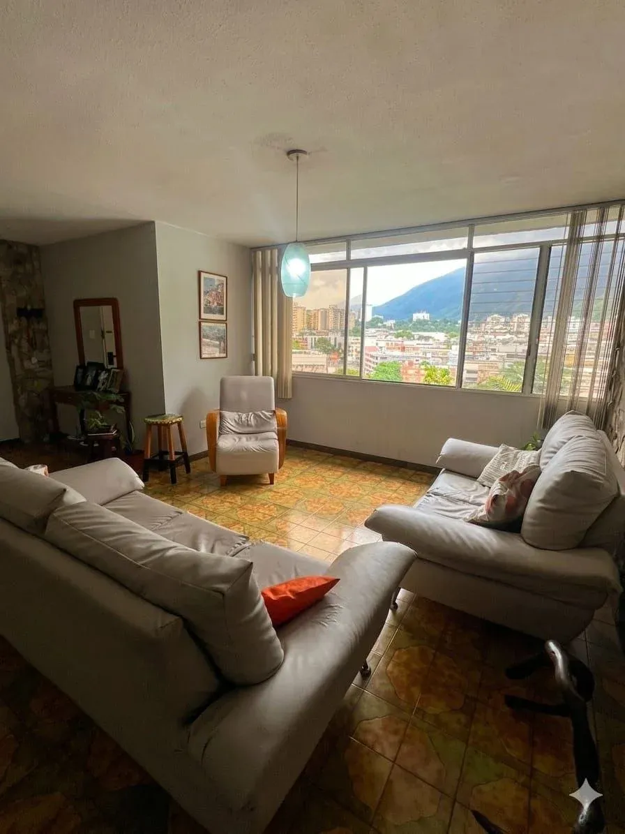 Amplio apartamento con vista al Avila  - 4