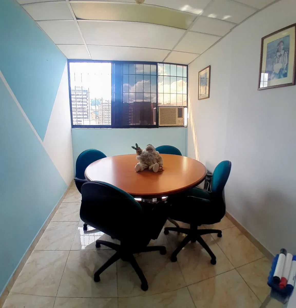 Oficina en Alquiler todos los servicios incluidos en el camnon (cubículo max 5 personas ) - 8