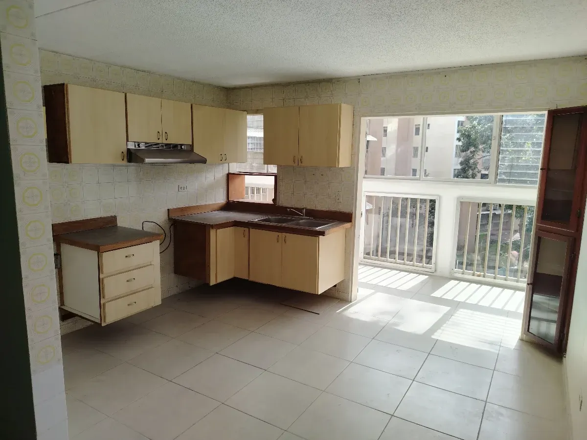 Apartamento para remodelar, amplio - 10