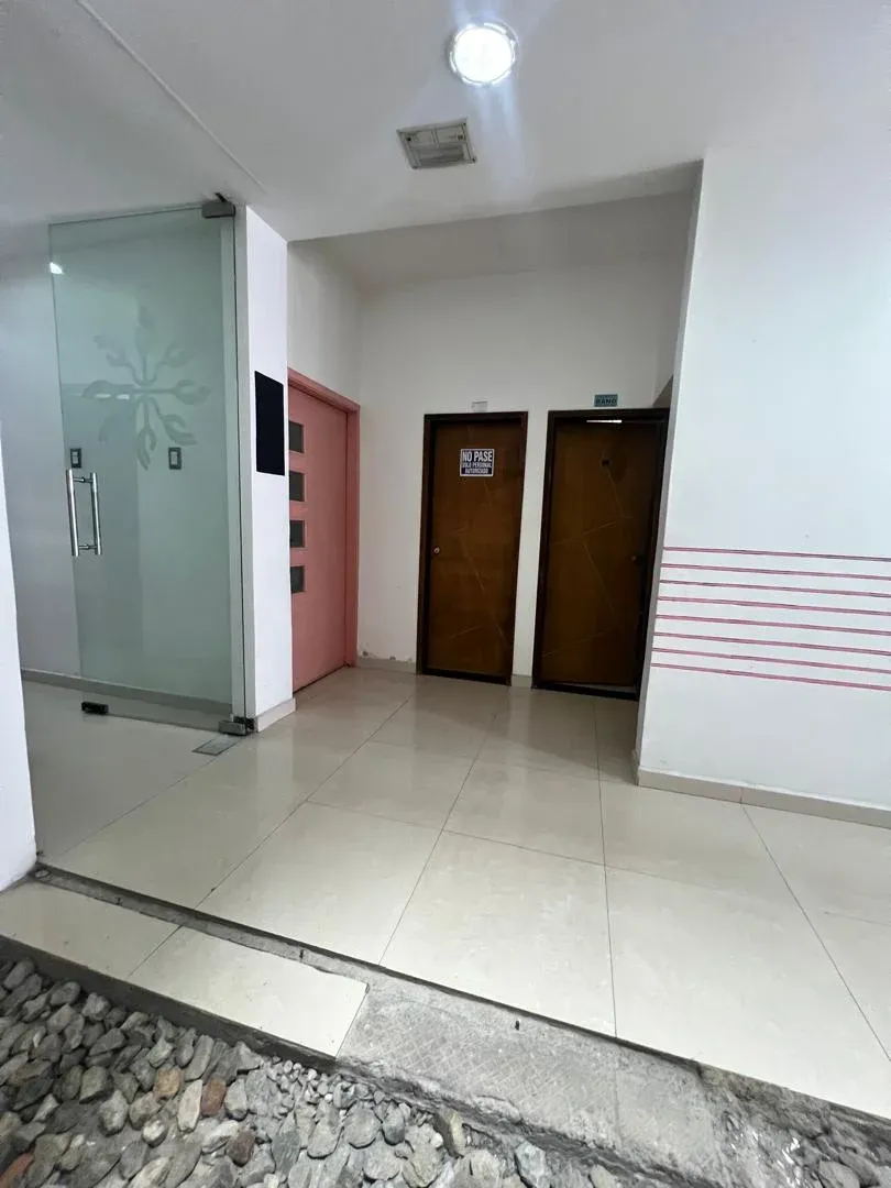 ALQUILO OFICINA / CONSULTORIO EN CENTRO DE BARQUISIMETO - 5