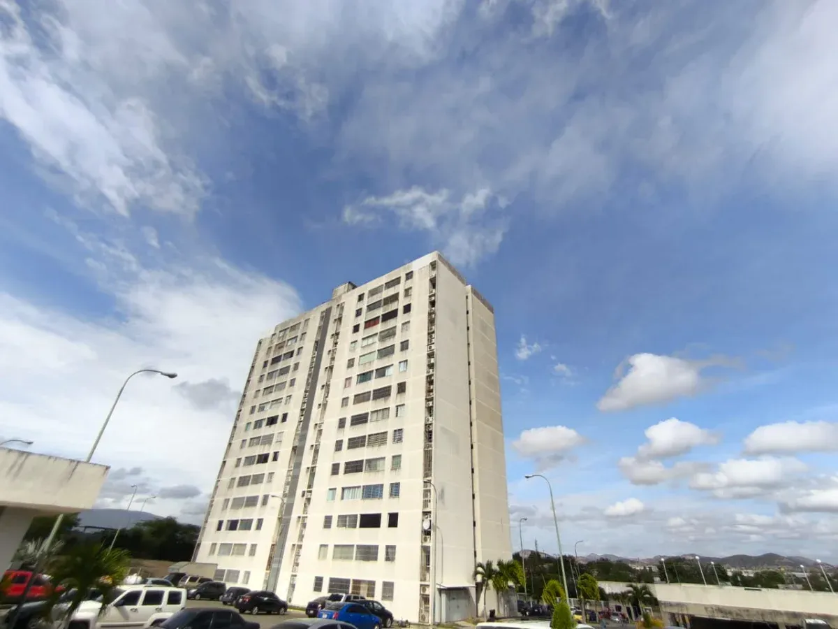 VENDO APARTAMENTO EN OESTE DE BARQUISIMETO - 16