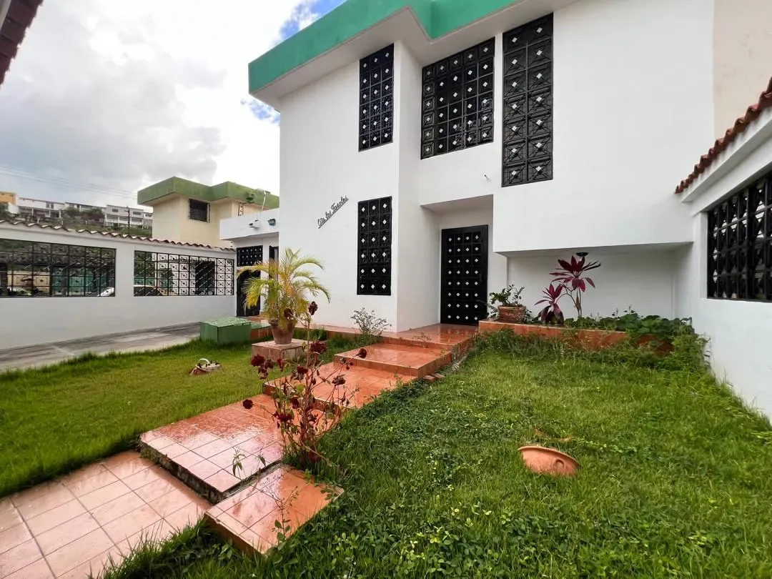 ALQUILO CASA QUINTA EN ESTE DE BARQUISIMETO