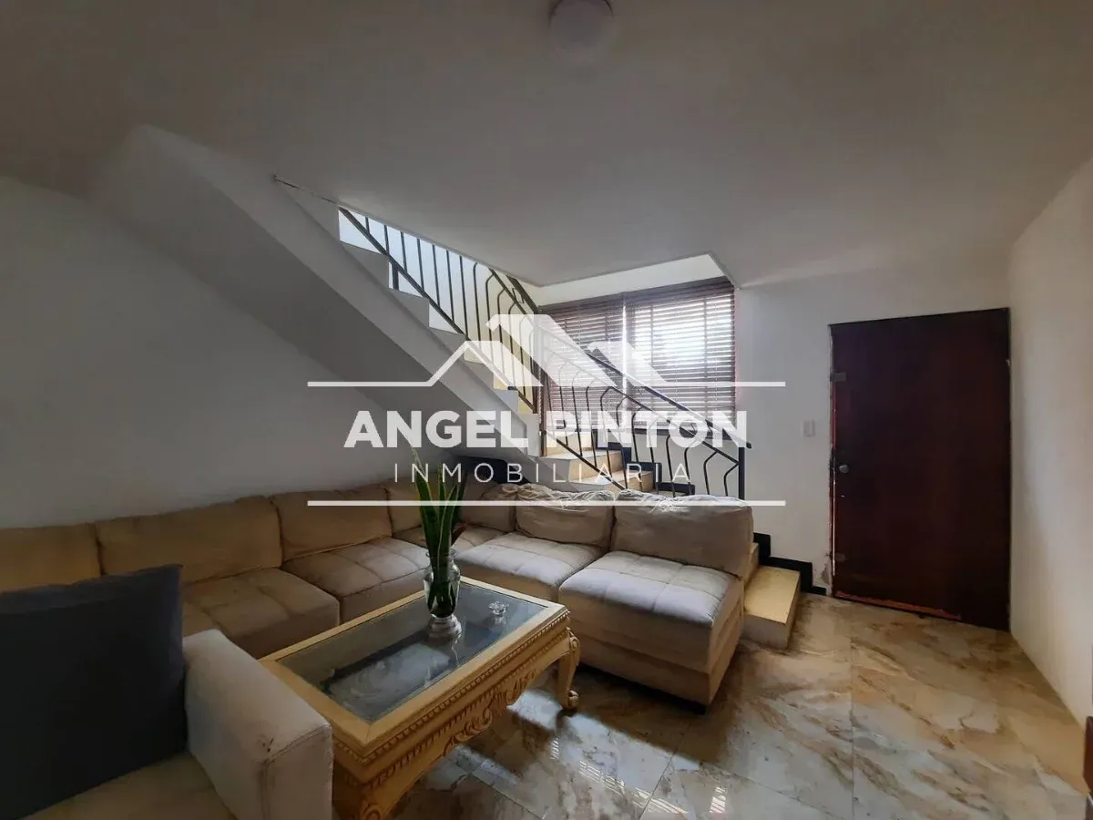 API 9894 CASA EN VENTA MONTE BELLO MARACAIBO, VENEZUELA 130,000.00$