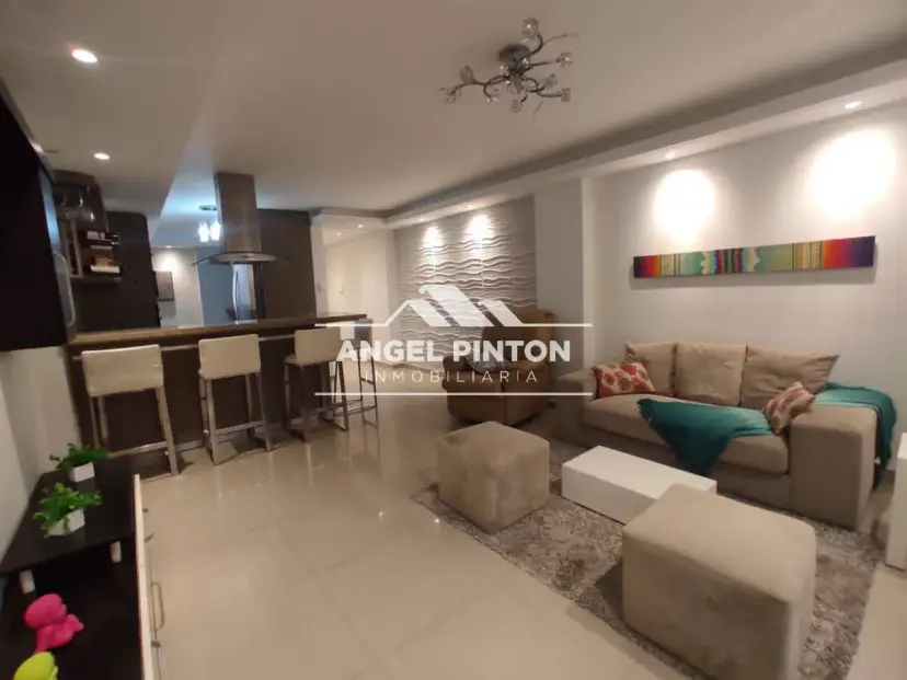 API 6410 APARTAMENTO EN ALQUILER LAGO COUNTRY III MARACAIBO   Canon: $650