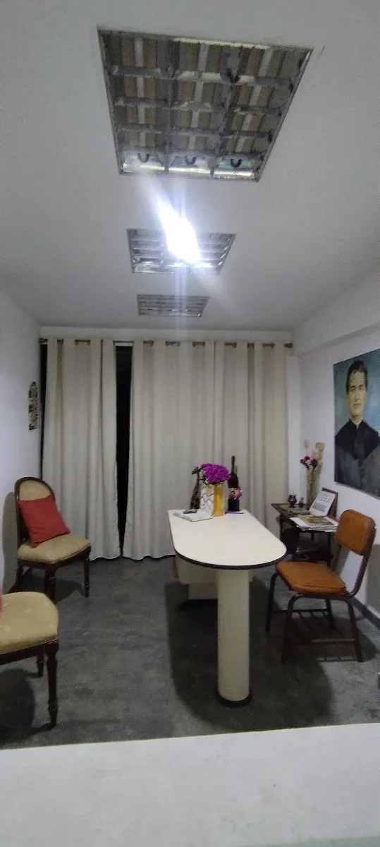 CASA MULTIFUNCIONAL EN LA PASTORA MUY CERCA DE LA AV. CEDEÑO - 2