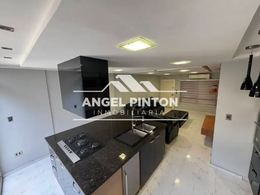API 9381 VILLA CERRADA ZONA NORTE MARACAIBO VENEZUELA  $70,000