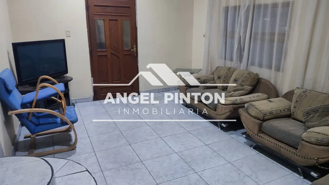 API 9724 GALPON ALQUILER LA LIMPIA MARACAIBO VENEZUELA $ 700 Elluz Blanco - 8
