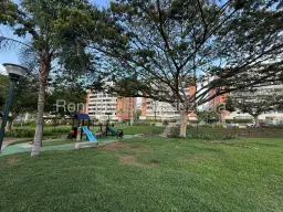 View 16