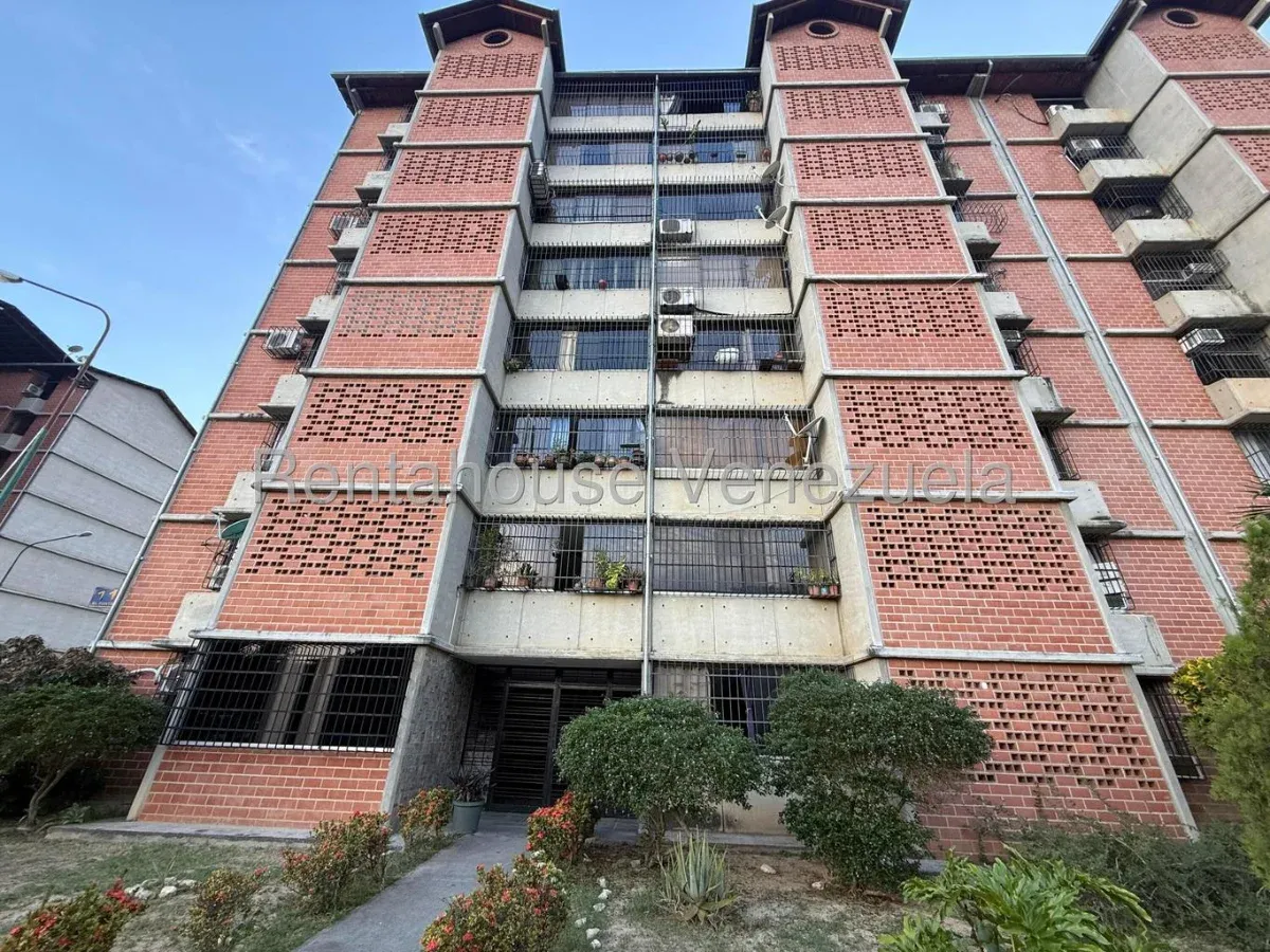 Apartamento en Venta Nueva Casarapa Guarenas 26-20307
