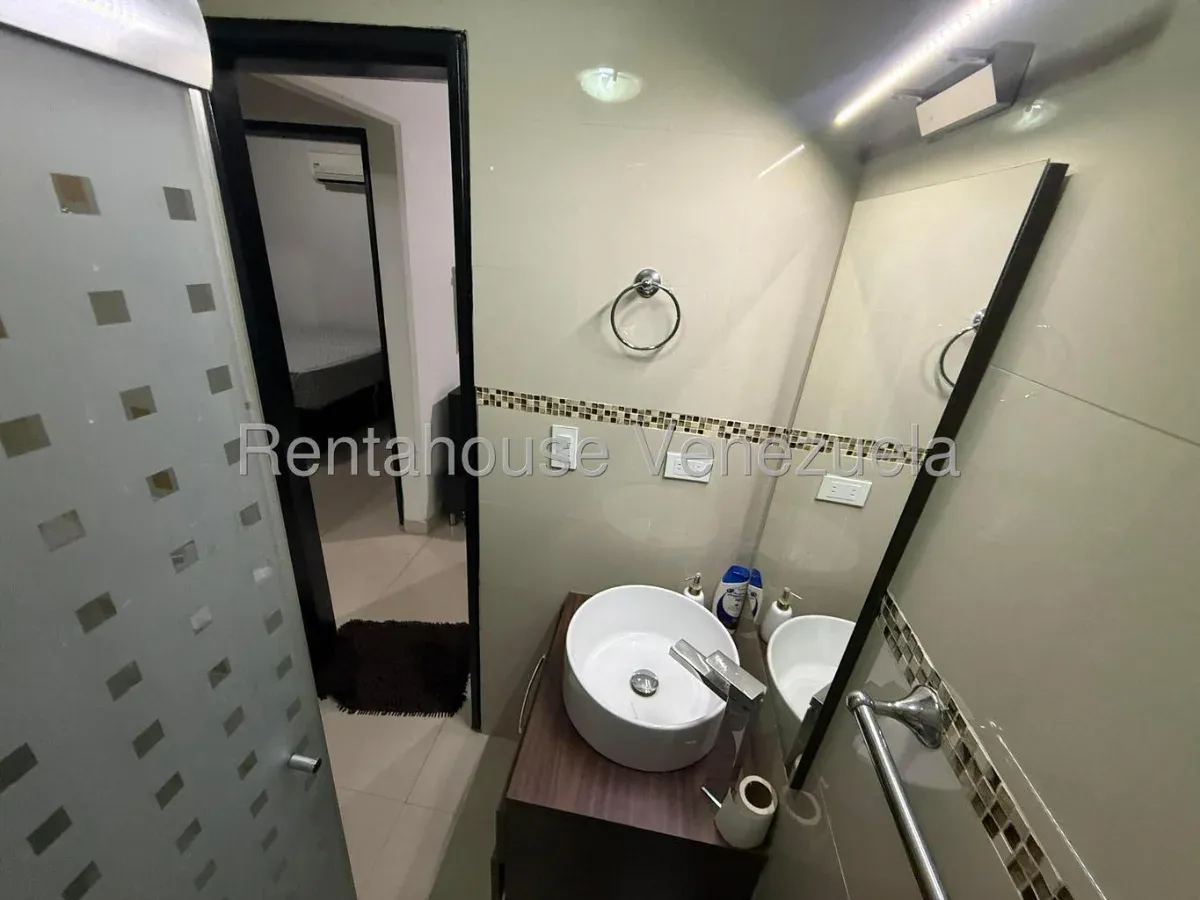 Apartamento en Venta Nueva Casarapa Guarenas 26-20307 - 12