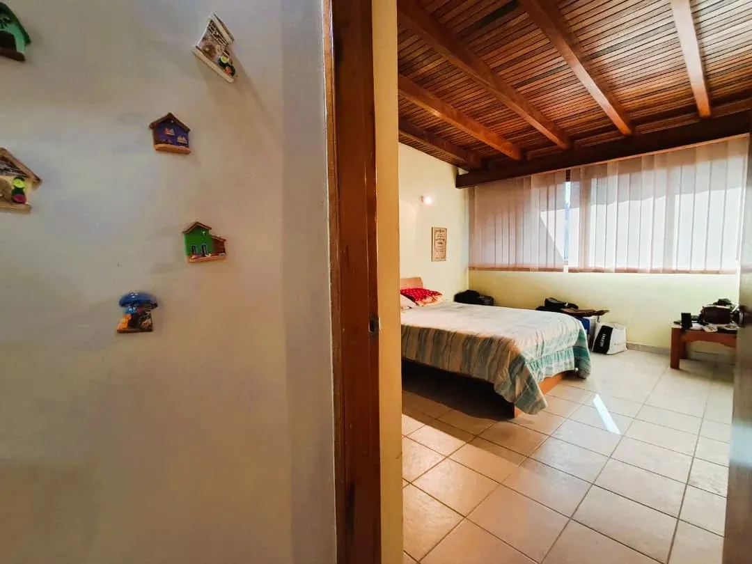 QUINTA EN VENTA EN LA URB LA LAGUNITA COUNTRY CLUB DE 920 MTS2 - 23