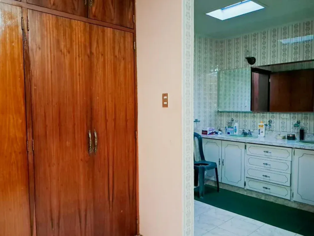 QUINTA EN VENTA EN LA URB LA LAGUNITA COUNTRY CLUB DE 920 MTS2 - 30
