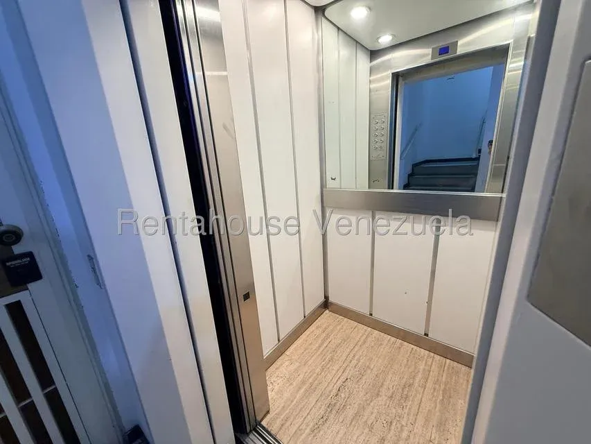 Espectacular Apartamento Remodelado en La Florida | 126 m² - Julio Morales Rah - 23