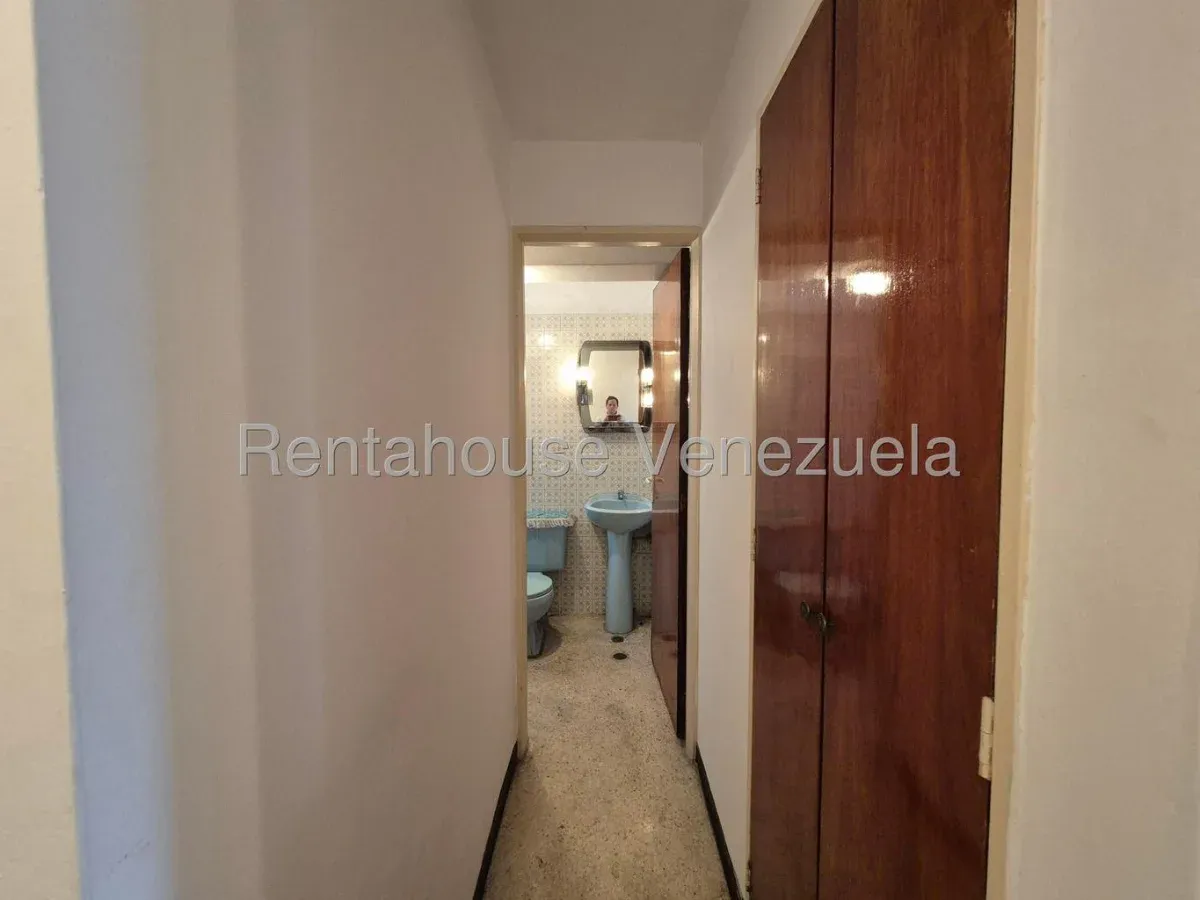 Oportunidad Única Amplio y Luminoso Apartamento en Av. Fuerzas Armadas (89 m²) - Julio Morales Rah - 13