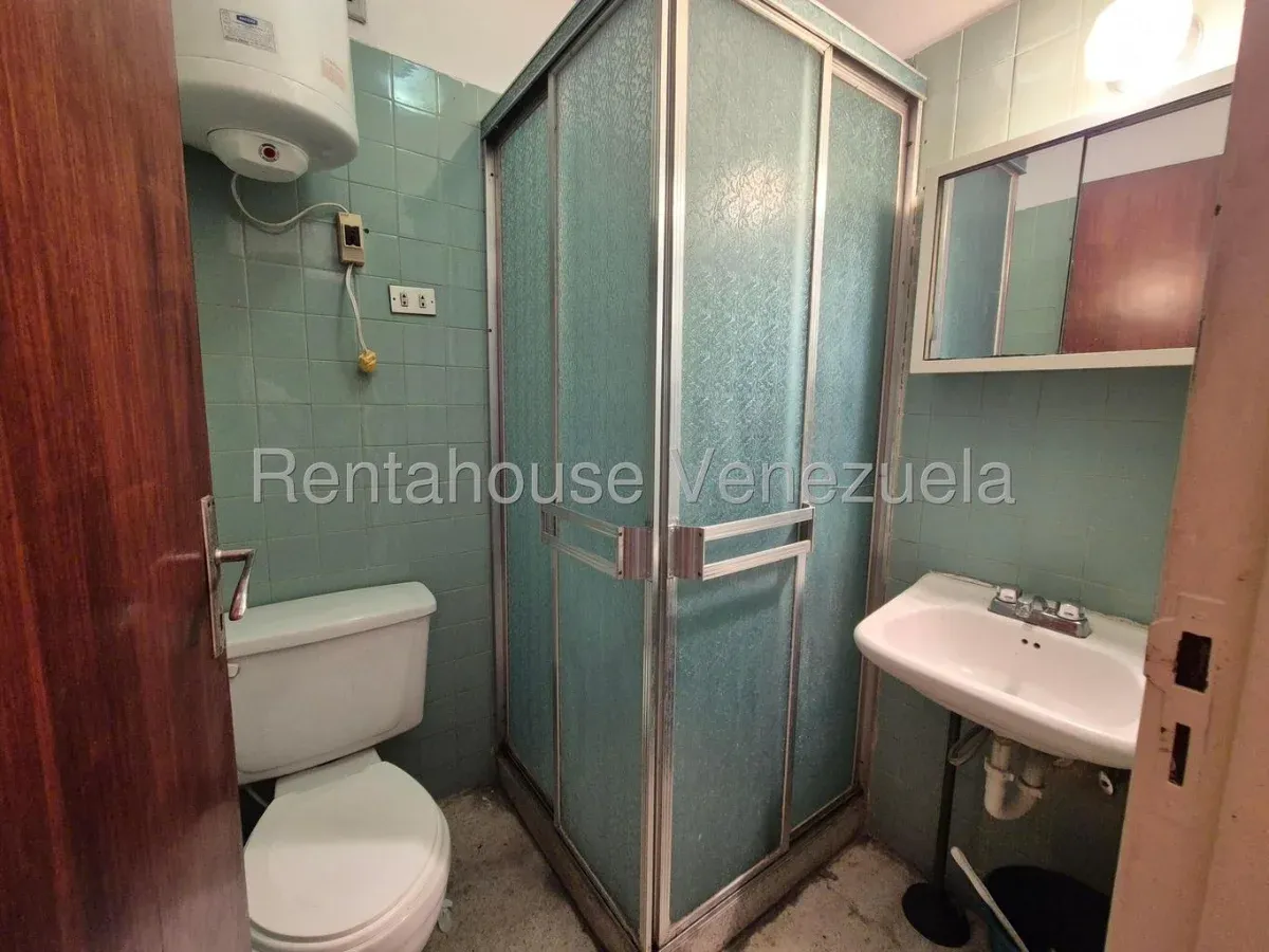 Oportunidad Única Amplio y Luminoso Apartamento en Av. Fuerzas Armadas (89 m²) - Julio Morales Rah - 16