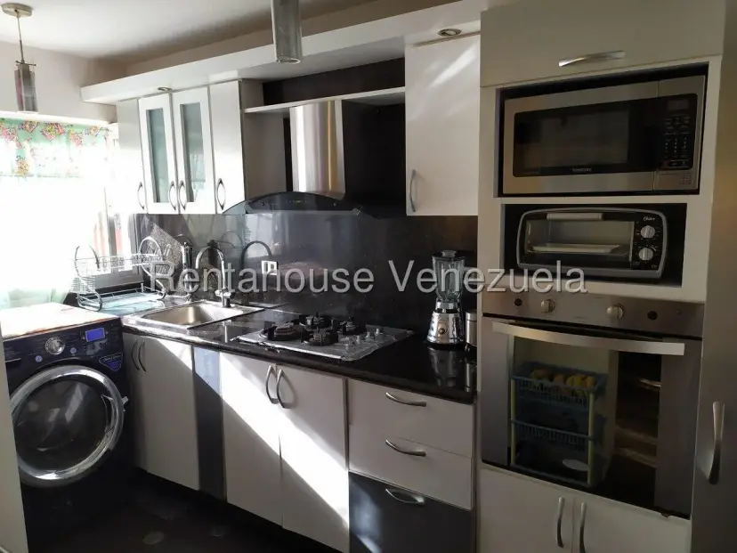 Espectacular Apartamento en Venta – Corazón Estratégico de La Candelaria - Julio Morales Rah