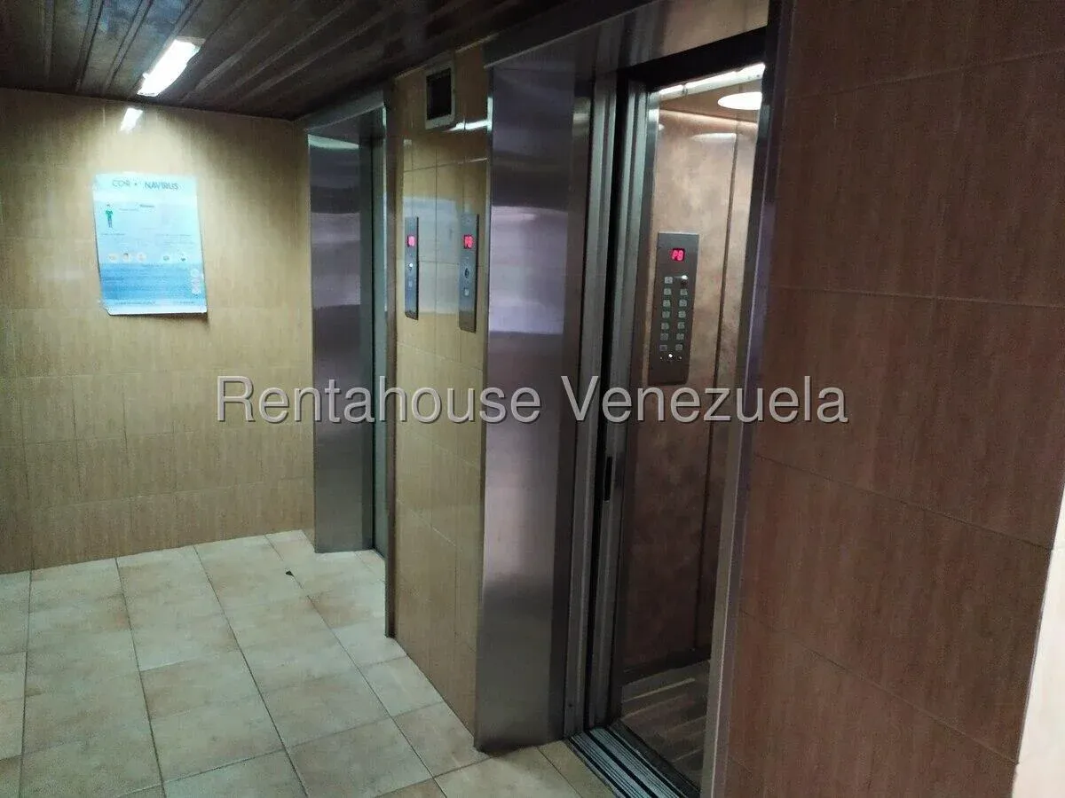 Espectacular Apartamento en Venta – Corazón Estratégico de La Candelaria - Julio Morales Rah - 17