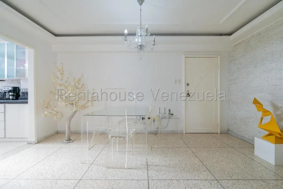 En Venta Espacioso y Luminoso Apartamento en San Bernardino ¡Listo para Habitar! - Julio Morales Rah - 4