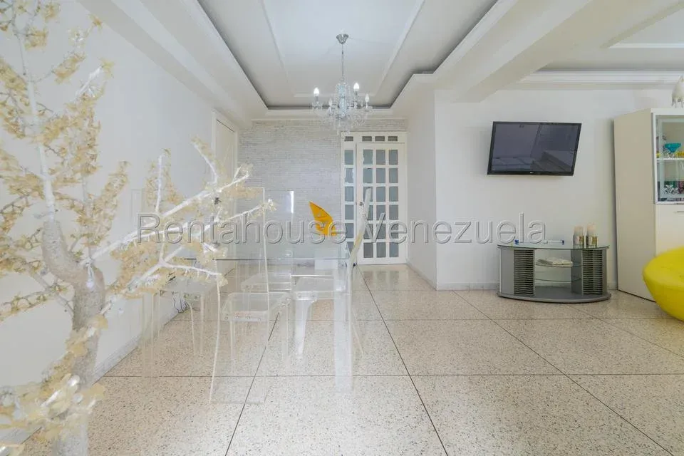 En Venta Espacioso y Luminoso Apartamento en San Bernardino ¡Listo para Habitar! - Julio Morales Rah - 5