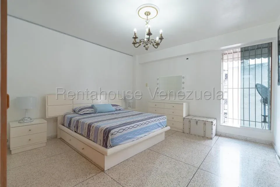 En Venta Espacioso y Luminoso Apartamento en San Bernardino ¡Listo para Habitar! - Julio Morales Rah - 15
