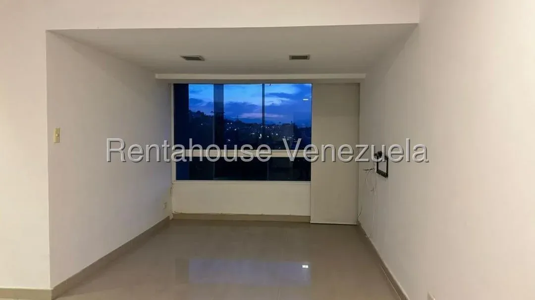Múdate con tus Maletas Totalmente Remodelado - Colinas de Bello Monte - Julio Morales Rah - 7