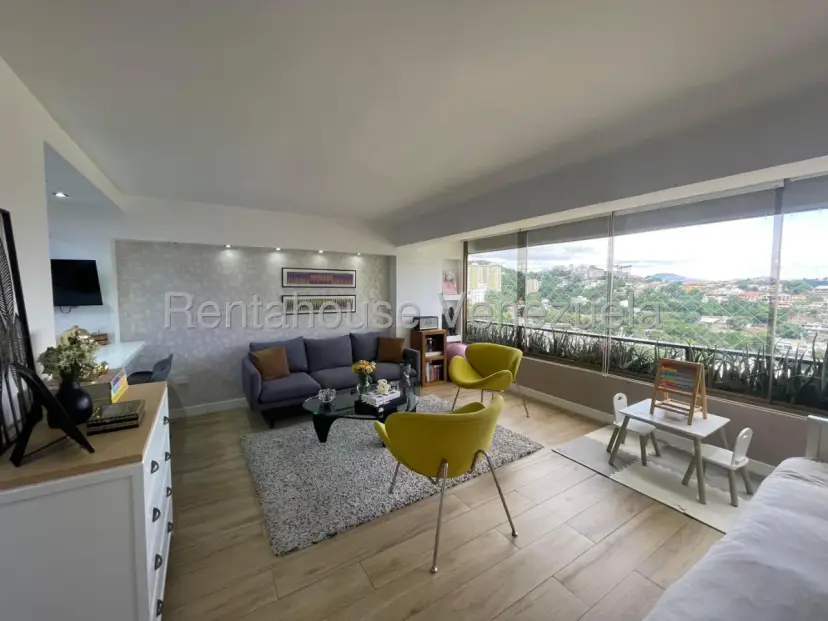 Oportunidad de Inversión: Tipo Estudio de Lujo 60 m² Totalmente Remodelado - Julio Morales Rah