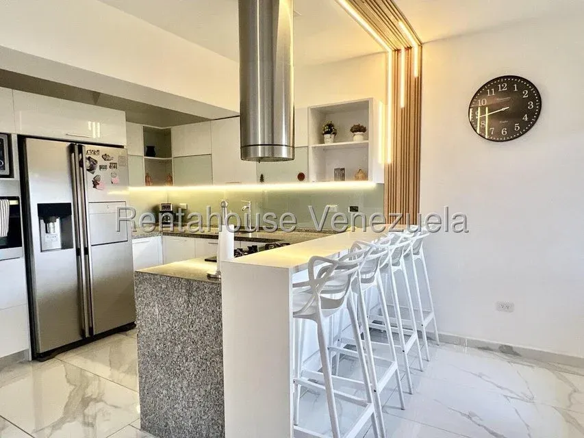 El hogar de tus sueños te espera! Espectacular PH Dúplex - Julio Morales Rah - 3