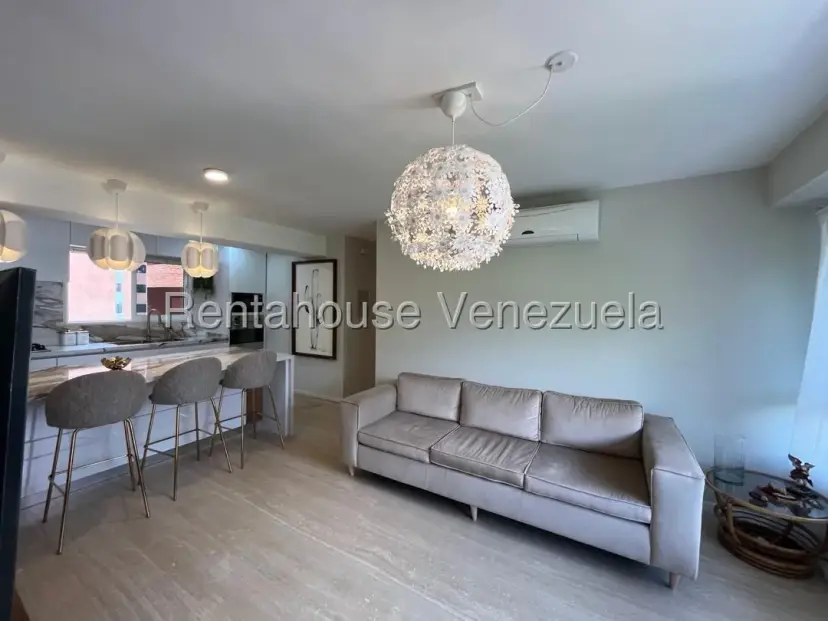 Exclusivo y Moderno Apartamento en El Rosal – Lujo, Confort y Seguridad - Julio Morales Rah