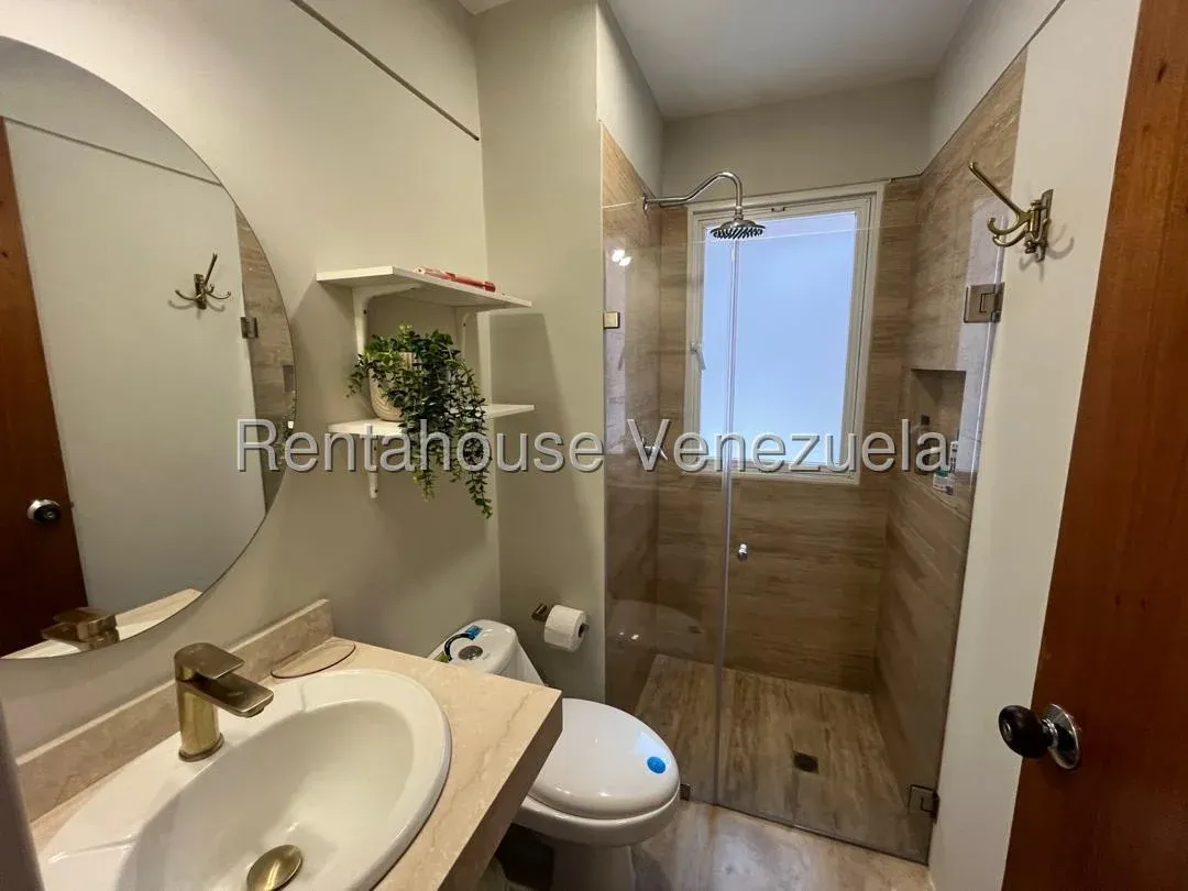 Exclusivo y Moderno Apartamento en El Rosal – Lujo, Confort y Seguridad - Julio Morales Rah - 14