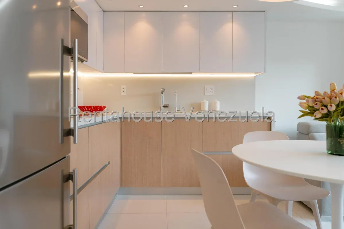 Espectacular Apartamento Minimalista en Venta – El Rosal - Julio Morales Rah - 5