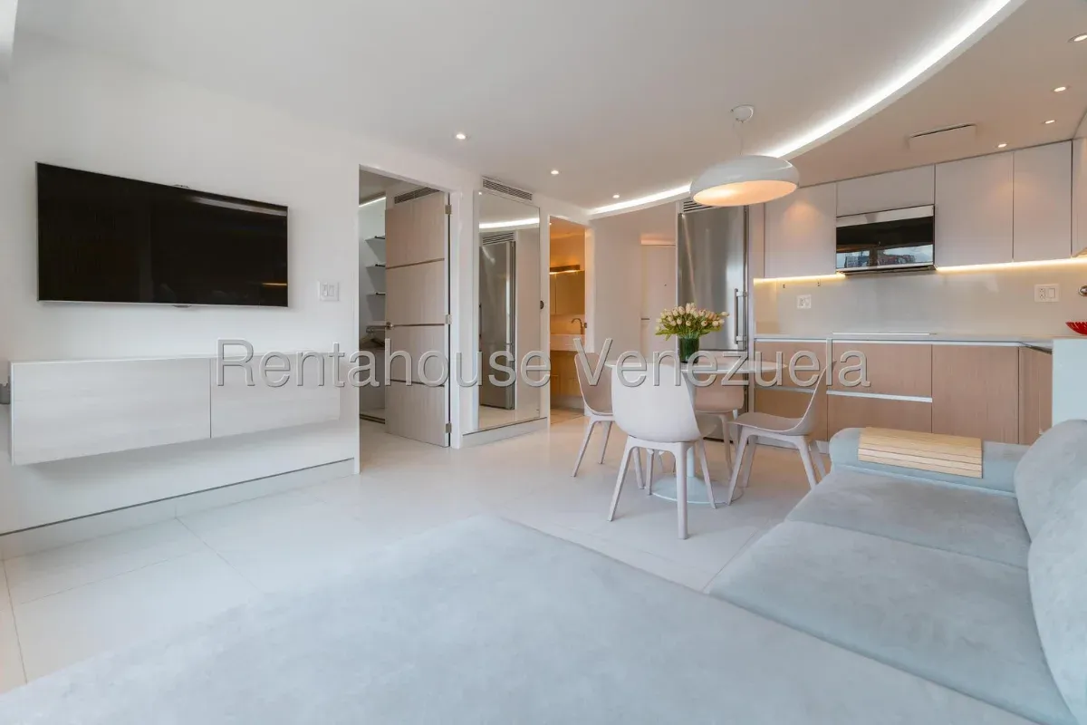 Espectacular Apartamento Minimalista en Venta – El Rosal - Julio Morales Rah - 6