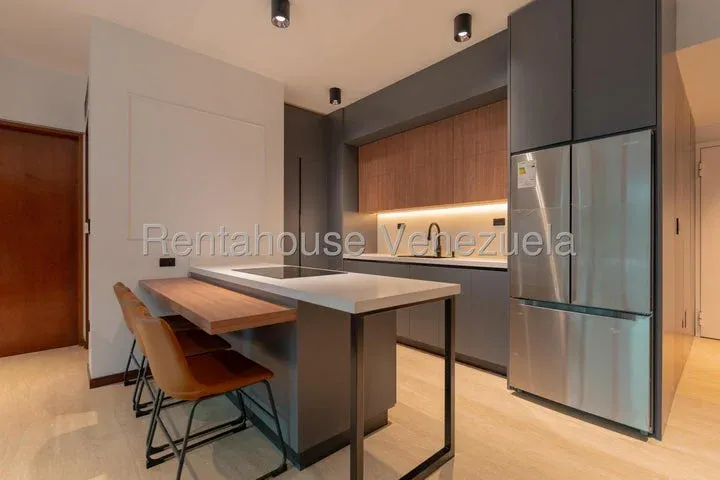 A Estrenar Espectacular Apartamento Moderno en Campo Alegre - Julio Morales Rah - 9